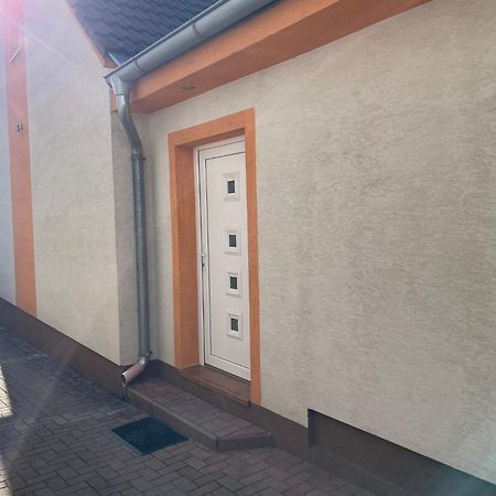 Apartmán Marta Banka Exteriér fotografie