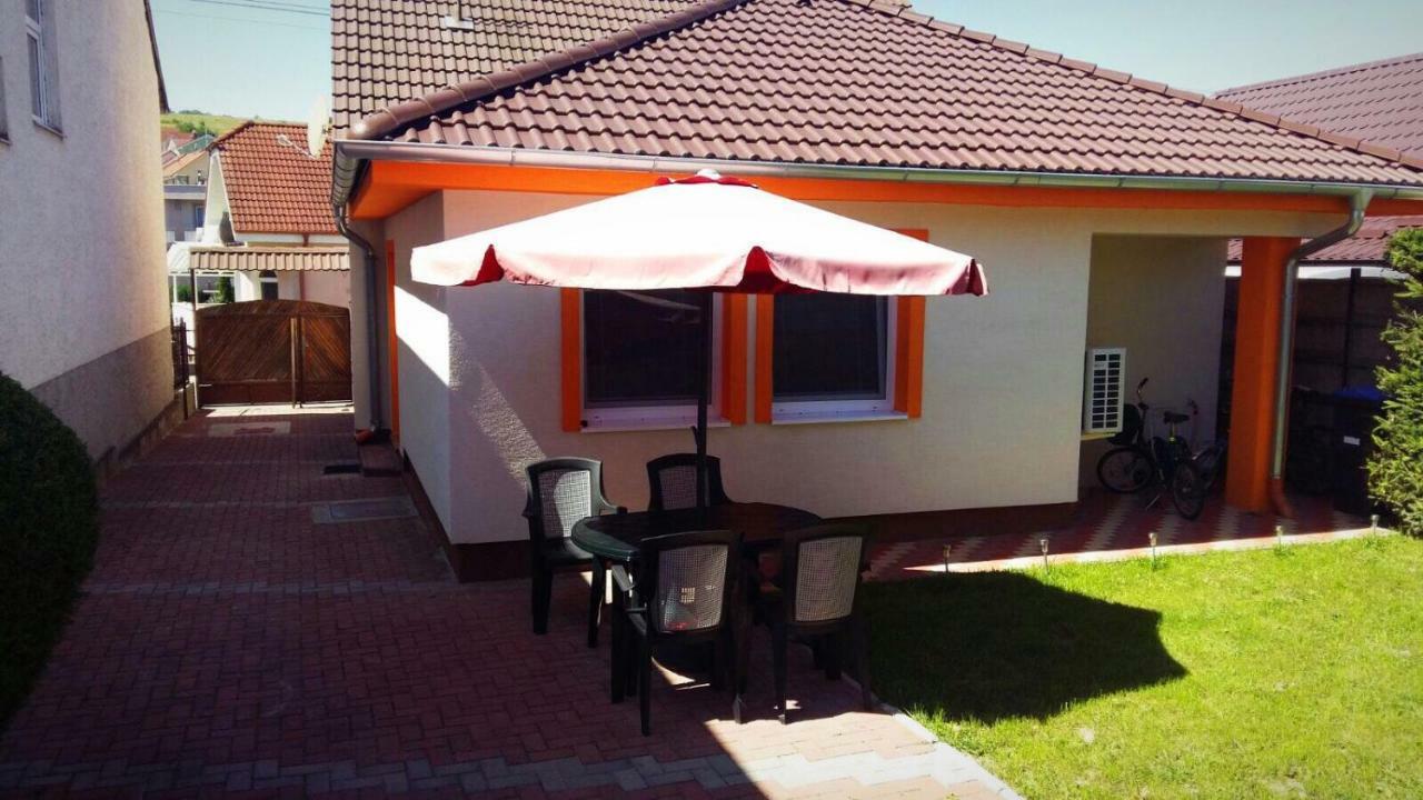 Apartmán Marta Banka Exteriér fotografie